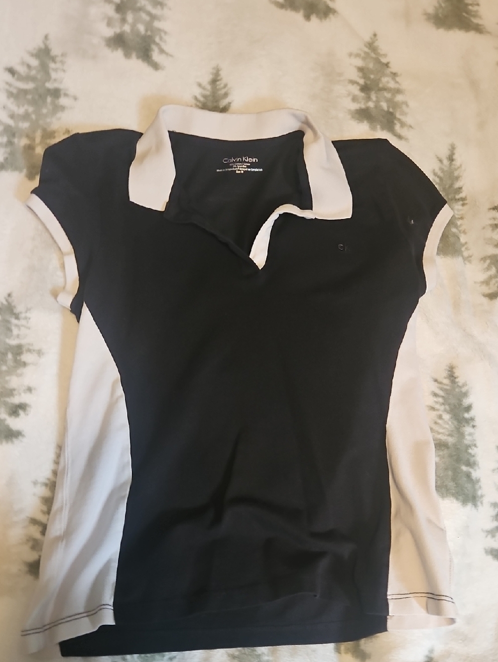 Calvin Klein Women’s Black & White Polo Top